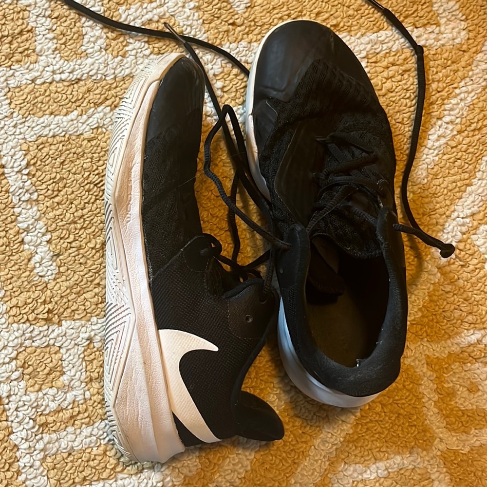 Cute unisex volleyball NIKE shoes